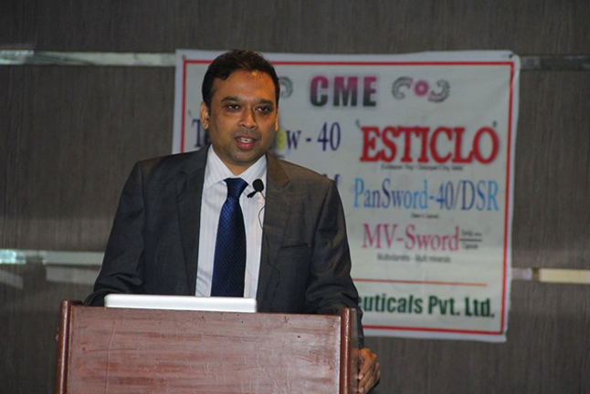 Dr.S.Ramasamy delivering EECP lecture